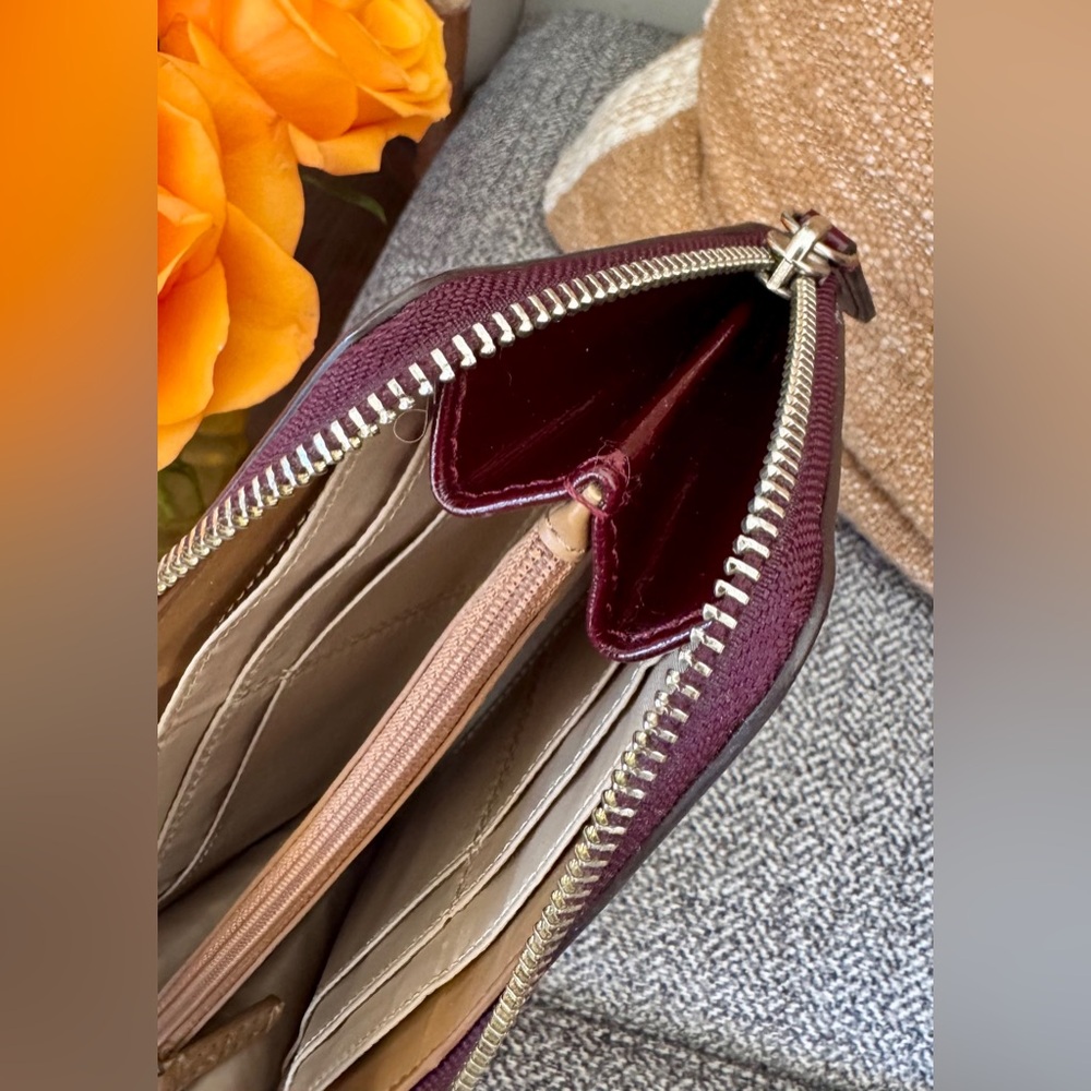 Coach Zip Wallet in Burgundy Textured Leather - Picture 14 of 15